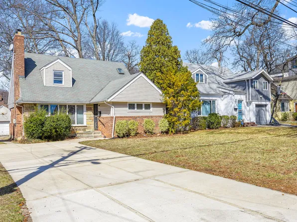 193-11 Mc Laughlin Avenue image 1 of 6