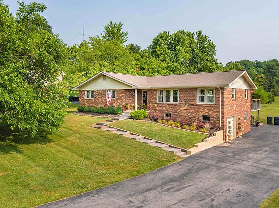 1st image of 509 Hensley Dr