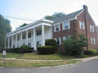34A Elmwood Ct, Elmwood Park, NJ 07407