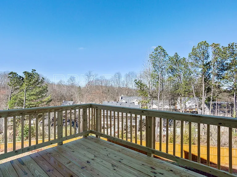 1604 Halbrook Pl SW — Photo 16