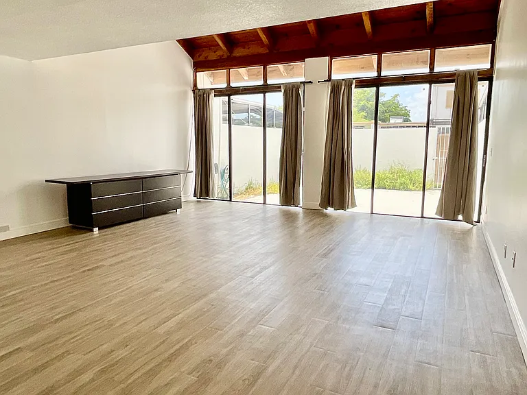 13176 SW 10th Ln — Photo 10