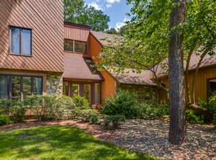 39 Yorkshire Dr, Voorhees, NJ 08043