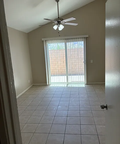 1227 Vista Serena Ave #1227 — Photo 10