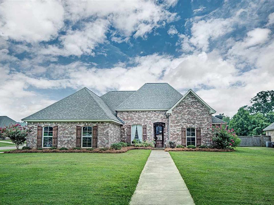 1st image of 1001 Belle Oak Ct
