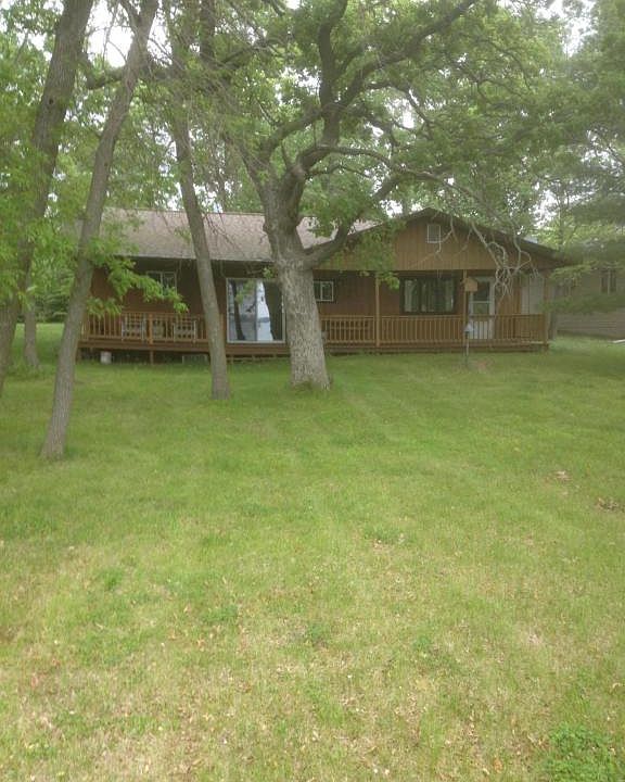 1st image of 44760 Crimson Dr