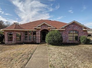 6100 Coral Ln, Sachse, TX 75048