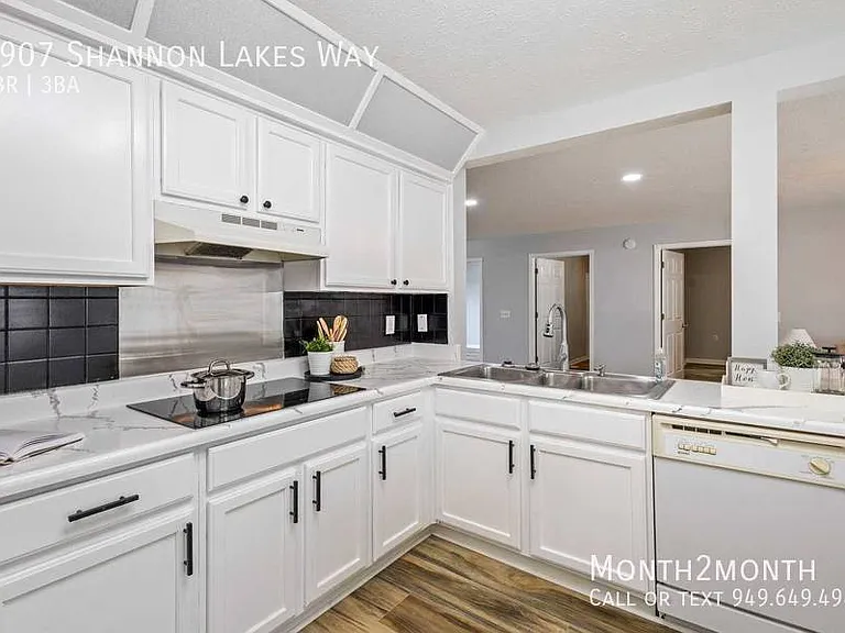 7907 Shannon Lakes Way — Photo 7