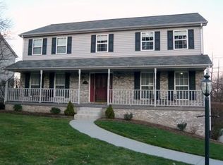 194 Hampshire Dr, Cranberry Twp, PA 16066