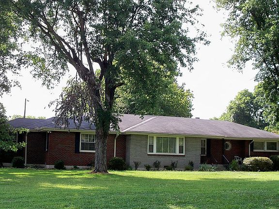 nice shady corner lot