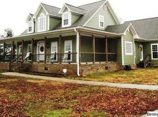 210 Chapelake Dr, Ragland, AL 35131