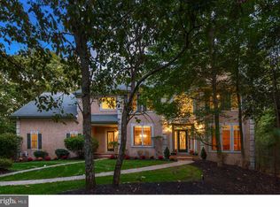 17 Thomas Eakins Way, Marlton, NJ 08053