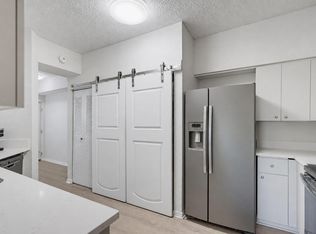 350 Crestwood Cir APT 306, Royal Palm Beach, FL 33411