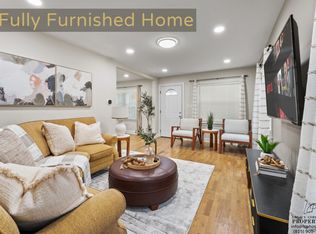 425 S Ellis St, Bensenville, IL 60106