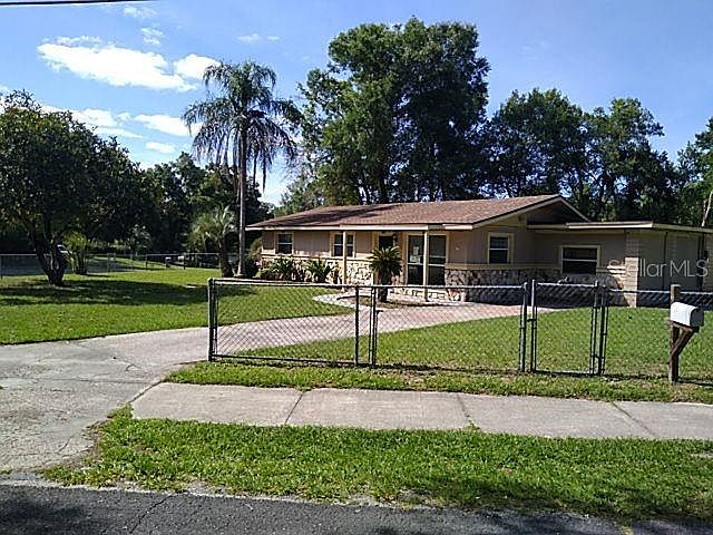 1st image of 1070 Gayle Dr