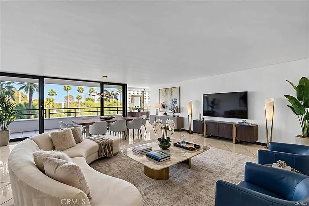 3 bed, 1722 sqft, $6,000 — Photo 3