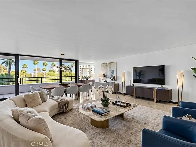 4337 Marina City Dr #149 — Photo 3