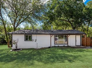 724 Houston St, Cedar Hill, TX 75104