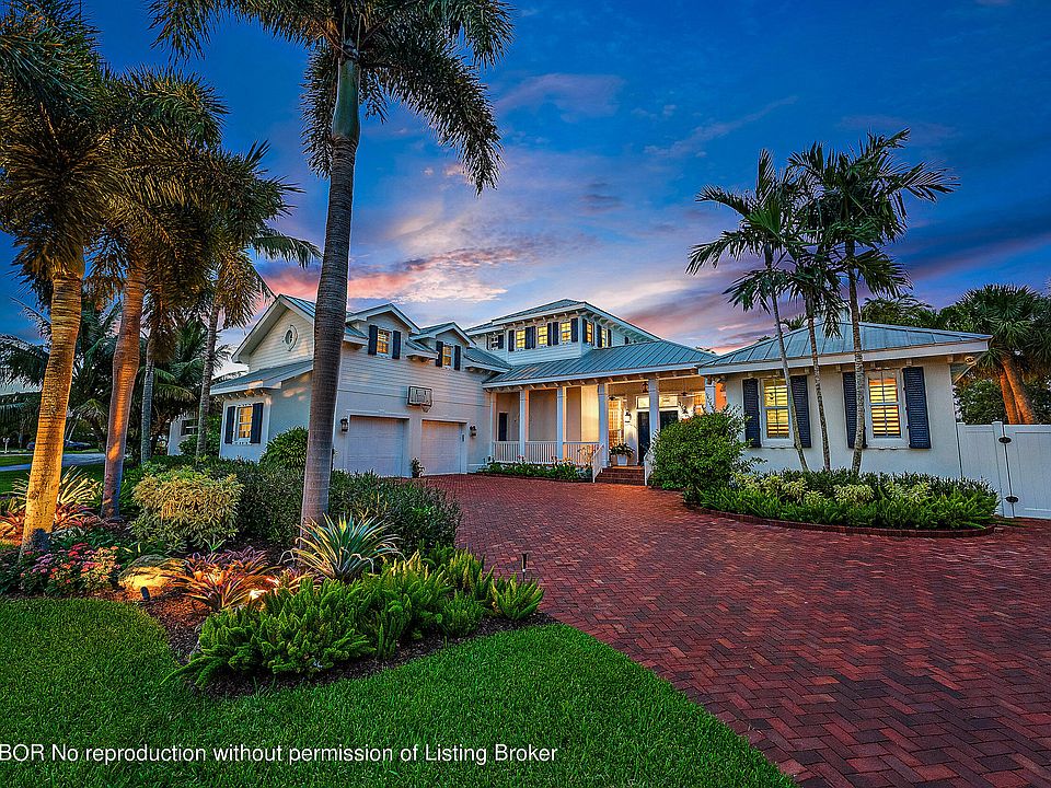 1st image of 831 Country Club Dr
