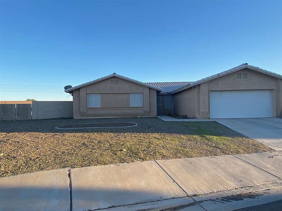 1st image of 6267 E 43rd Ln
