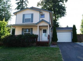 26395 Barrett Rd NE, Kingston, WA 98346