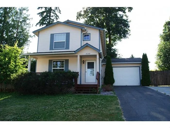 26395 Barrett Rd NE photo 1