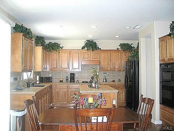 3rd image of 13830 Monterey Ln
