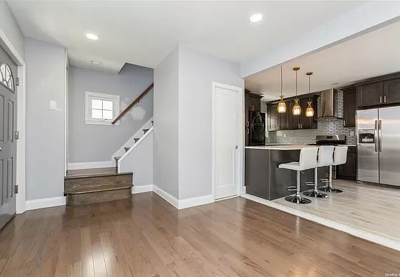 4th image of 88-39 205th St