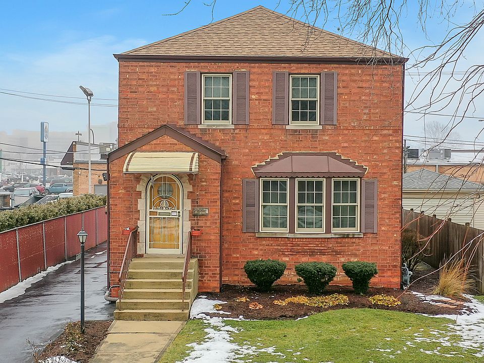 1st image of 9527 S Lacrosse Ave