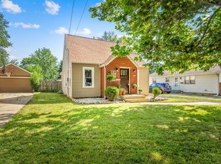 717 Grand Ave, Loves Park, IL 61111
