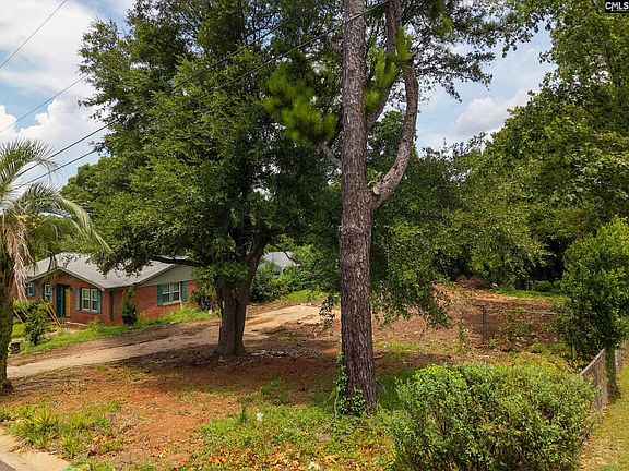 4th image of 4224 Williamsburg Dr