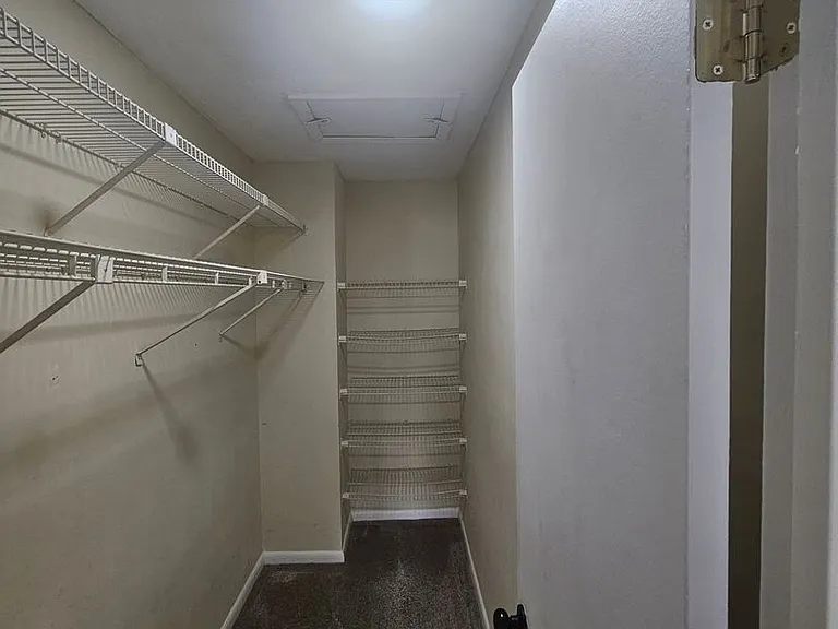 526 Glenn Regis Way — Photo 29