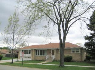 7550 Nordica Ave, Niles, IL 60714