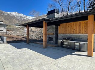 669 N Hidden Holw, Farmington, UT 84025