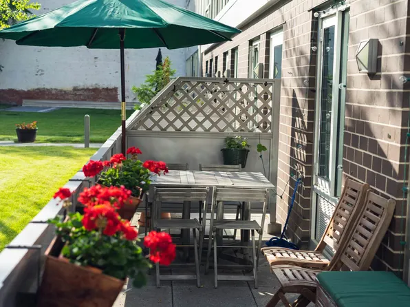 34 Berry Street image 1 of 9