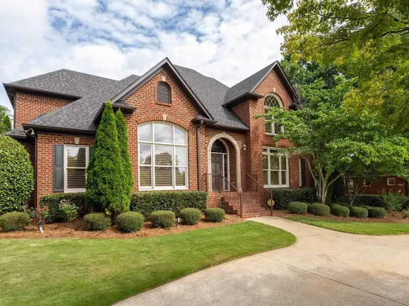 433 Woodward Rd, Trussville, AL 35173