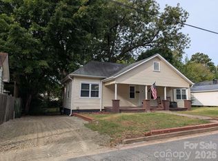 327 Aycock St NE, Concord, NC 28025