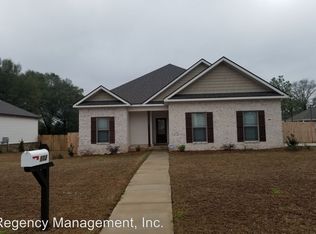 102 Cody Dr, Enterprise, AL 36330