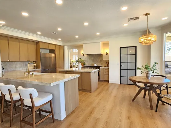 1821 Corta Bella Dr, Las Vegas, NV 89134