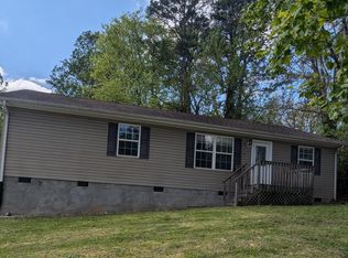 715 NW Washburn Rd, Knoxville, TN 37919