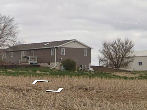 810 County Road 14