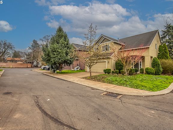 2nd image of 14835 SE Summerland Ct