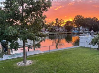 2121 E Kendall Cir, Virginia Beach, VA 23451