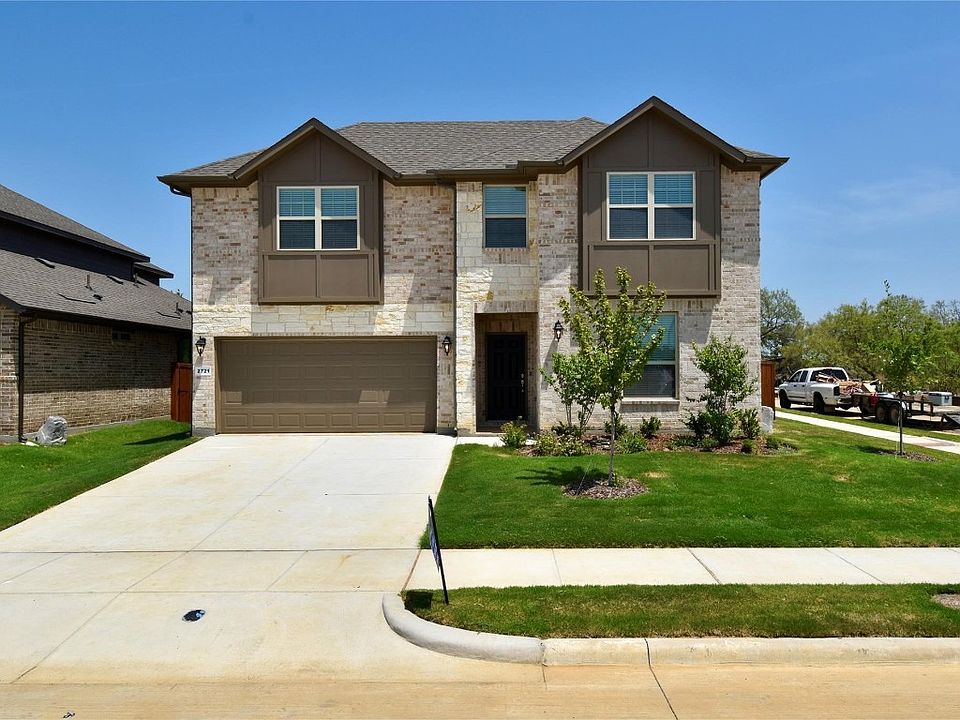1st image of 2721 Donella Dr