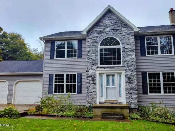 370 Clifton Beach Rd, Gouldsboro, PA 18424