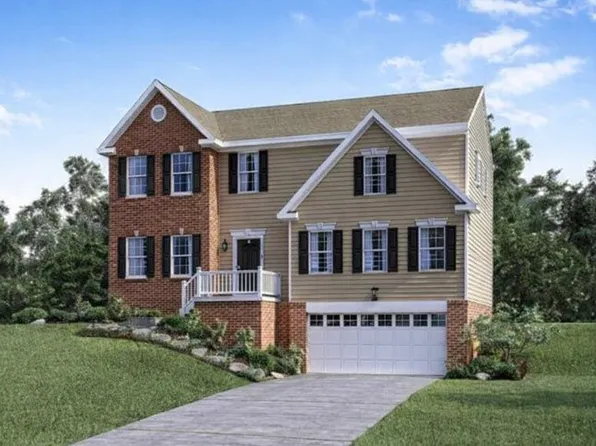 451 Hawthorn Hill Dr, Canonsburg, PA 15317