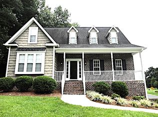 3150 Glenshire Dr, Winston Salem, NC 27127