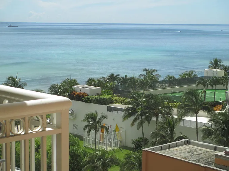 19201 Collins Ave #601 — Photo 9