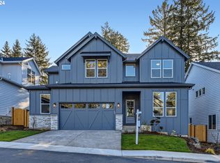 8066 SW Knudsen Pl, Portland, OR 97223