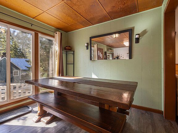 5th image of 651 Merced Ln