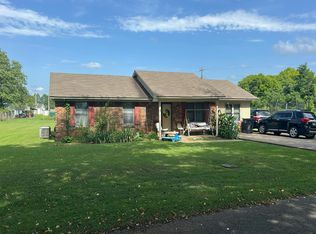 31 Cooper Ln, Rogersville, AL 35652